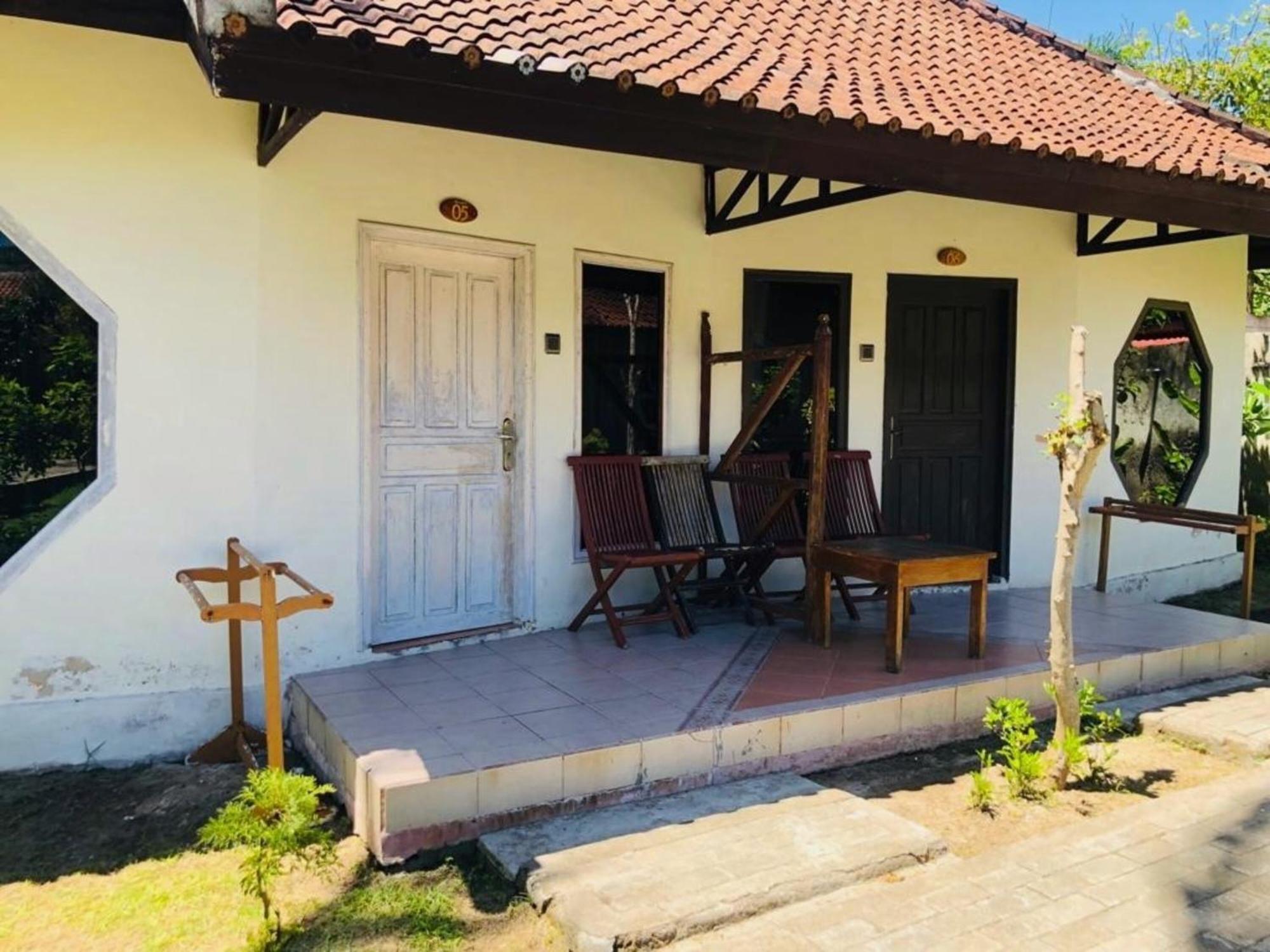 Kuta  Gguesthouse מראה חיצוני תמונה