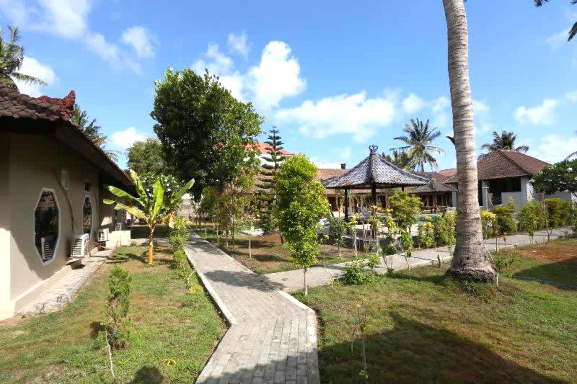 Kuta  Gguesthouse מראה חיצוני תמונה